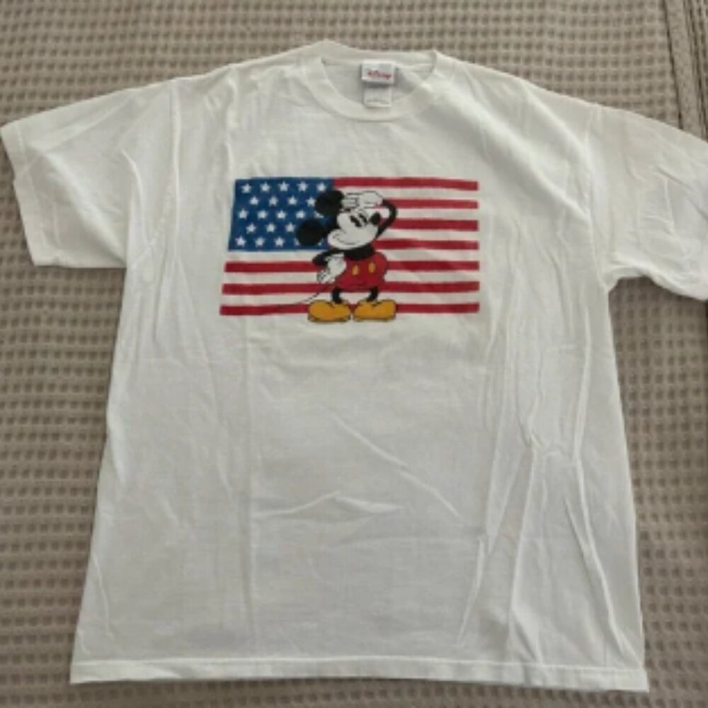 Men’s Disney Mickey Mouse Tshirt American Flag USA Patriotic Tee White Large